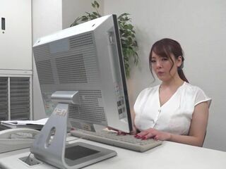 Hitomi Tanaka's massive titties make you wanna fuck her in that slutty office lady outfit
